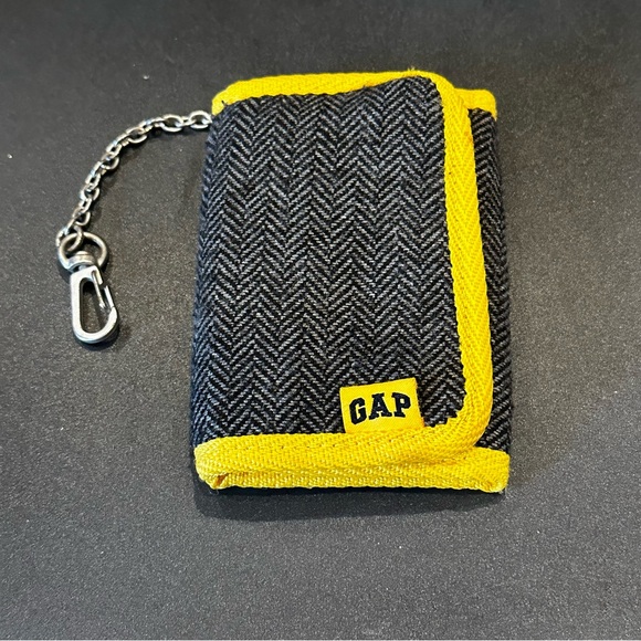 Wallet from Gap- new without tags - Picture 1 of 3